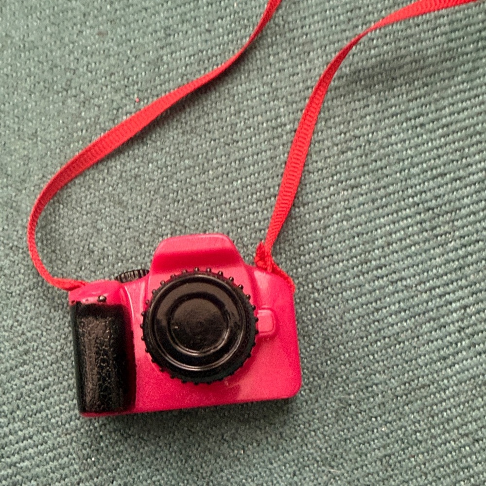 Our Generation Camera Set for 18" Dolls - Picture 2 of 7